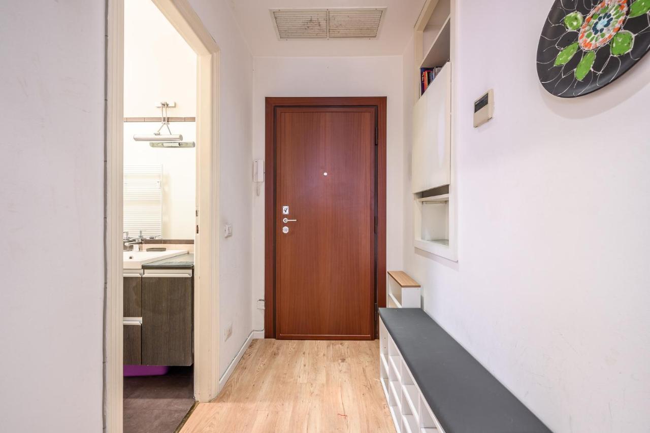 Appartement The Lantern Flat - Darsena Area à Milan Extérieur photo
